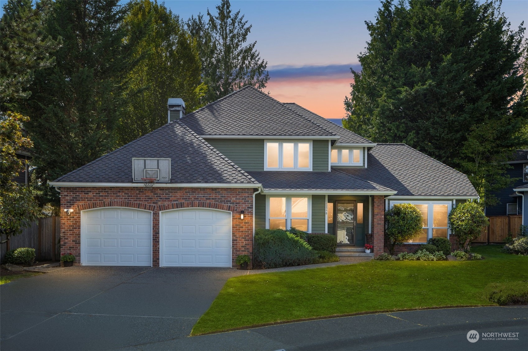 39th Pl, Sammamish, WA 98029