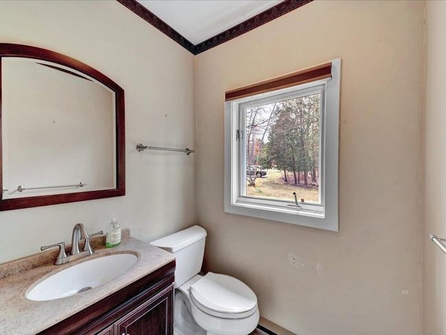 342 Acorn Ln, Condo with 2 bedrooms, 3 bathrooms and null parking in Shelburne VT | Image 11