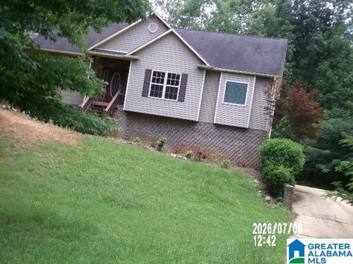 2359 Crystal Lake Rd, WEST BLOCTON, AL, 35184-3551 | Card Image