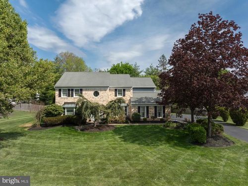 492 Brights Lane, BLUE BELL, PA, 19422 | Card Image