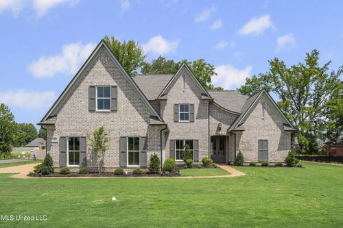 1688 Ashtons Ln, Hernando, MS, 38632-1365 | Card Image