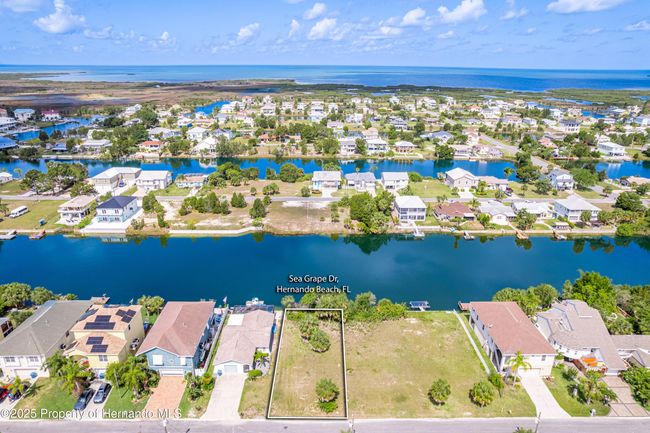 Aerial to the West | Image 13