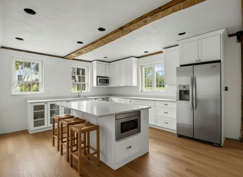 a-164 Main St, Westford, MA, 01886-2737 | Card Image