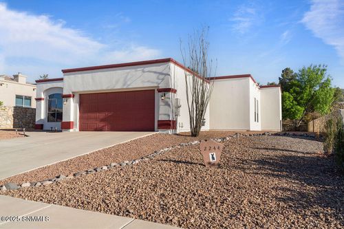 2244 Calais Ave, Las Cruces, NM, 88011-5252 | Card Image