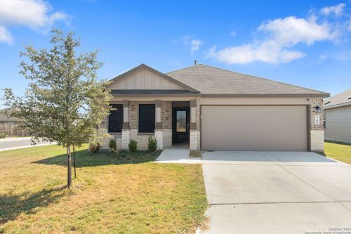 726 Albatross Way, San Antonio, TX, 78221-3624 | Card Image