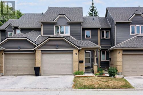 2-3600 Colonial Dr, Mississauga, ON, L5L5P5 | Card Image