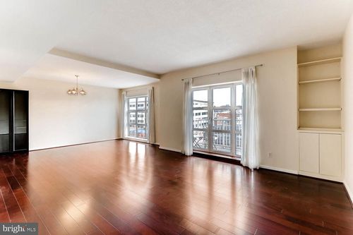 unit-207-250 President St, BALTIMORE, MD, 21202-4481 | Card Image