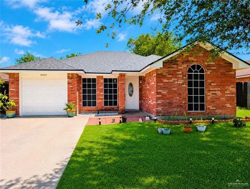 3604 Yucca Ave, McAllen, TX, 78504-5257 | Card Image