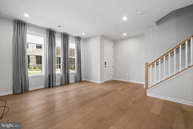43476 Danville Ter, Condo with 3 bedrooms, 3 bathrooms and null parking in ASHBURN VA | Image 8