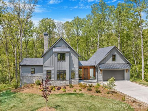 25 Ted Linn Dr, Fairview, NC, 28730-8632 | Card Image