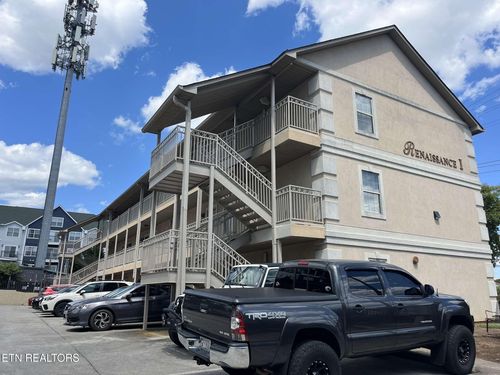 412 Sir Keegan Way, Knoxville, TN, 37916-6114 | Card Image
