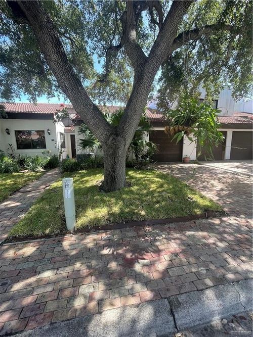 113 W Shasta Ave, McAllen, TX, 78504-2402 | Card Image