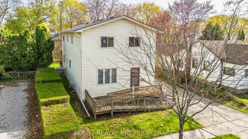 162 Dufferin St E, St Catharines, ON, L2R2A5 | Card Image