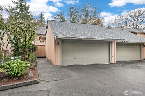 2940 Kennewick Place Ne, Renton, WA, 98056 | Card Image