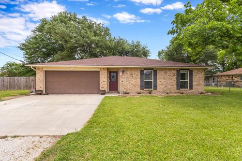 780 Dugas St, Bridge City, TX, 77611 | Card Image