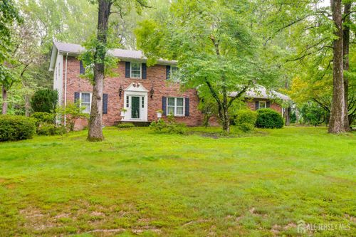 20 White Pine Rd, MONROE TOWNSHIP, NJ, 08831-3021 | Card Image