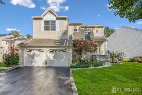 142 Wainwright Dr S, Matawan, NJ, 07747-9727 | Card Image