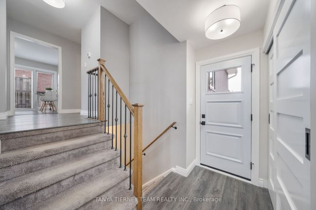 125 Guthrie Cres, House other with 3 bedrooms, 2 bathrooms and 4 parking in Whitby ON | Image 12