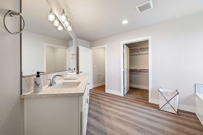 10705 Danube Dr, Home with 4 bedrooms, 2 bathrooms and null parking in Pasco WA | Image 21