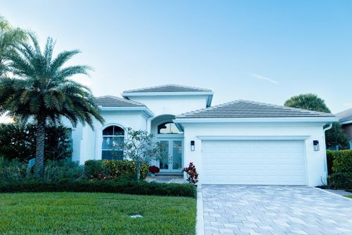 9016 Lakes Blvd, West Palm Beach, FL, 33412-1560 | Card Image