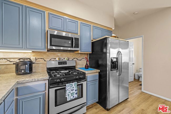 21683 Wo He Lo Trl, House other with 3 bedrooms, 4 bathrooms and null parking in Chatsworth CA | Image 17