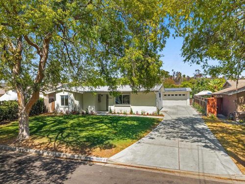 14027 Halper Rd, Poway, CA, 92064-2810 | Card Image
