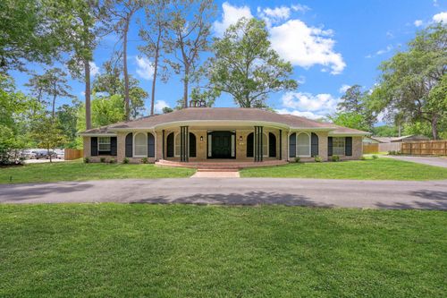 3 Briarwood Dr, Conroe, TX, 77301-1964 | Card Image