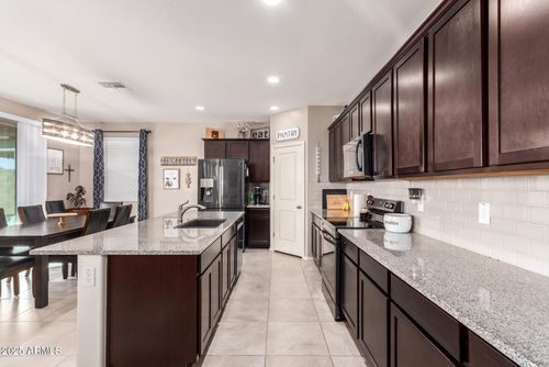 18475 W Via Del Sol, Surprise, AZ, 85387-2201 | Card Image