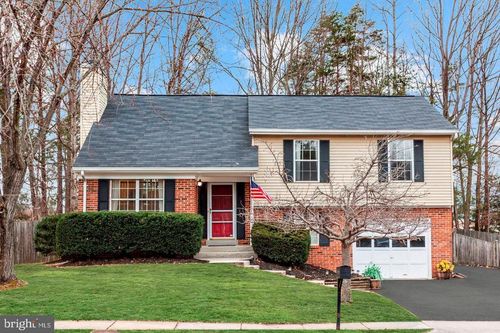 13363 Packard Dr, WOODBRIDGE, VA, 22193-3915 | Card Image