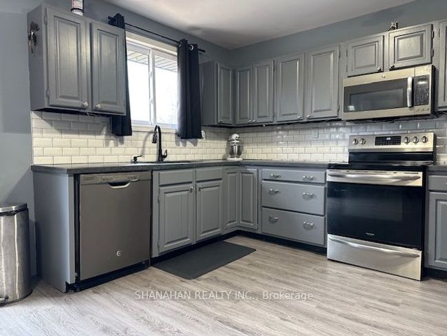 3137 River St, House other with 4 bedrooms, 2 bathrooms and 2 parking in Brooke Alvinston ON | Image 9