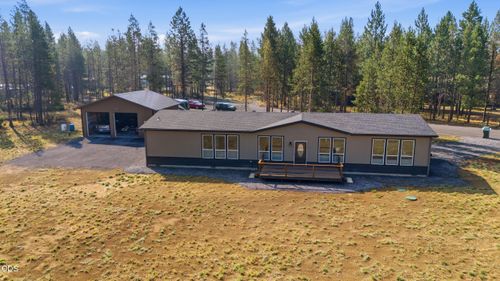 16760 Pine Pl, La Pine, OR, 97739-9745 | Card Image