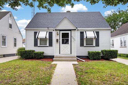 6225 34th Ave, Kenosha, WI, 53142-3320 | Card Image