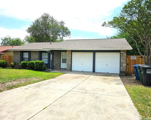 9514 Quicksilver Dr, San Antonio, TX, 78245-1236 | Card Image