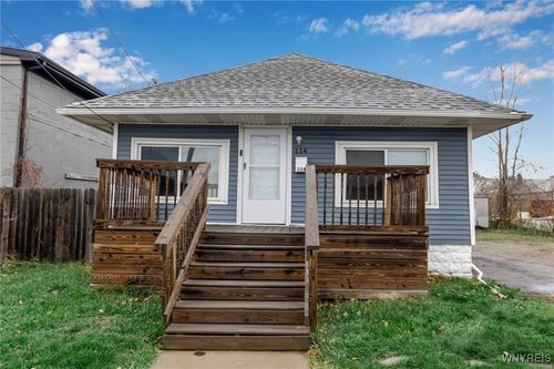 114 Sawyer Ave, Tonawanda, NY, 14150-7742 | Card Image