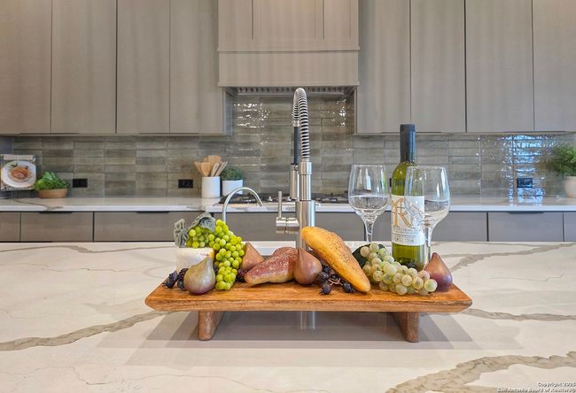 10123 Kendall Cyn, House other with 5 bedrooms, 6 bathrooms and null parking in San Antonio TX | Image 6