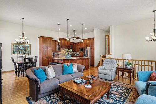 15636 Chasewood Ct, Rosemount, MN, 55068-2576 | Card Image