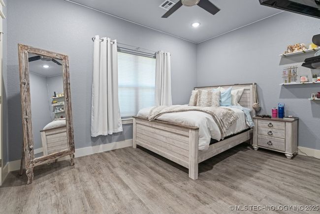 8903 Pear St, House other with 4 bedrooms, 3 bathrooms and null parking in Kingston OK | Image 25