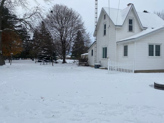 319 Western Ave, House other with 3 bedrooms, 1 bathrooms and null parking in Bad Axe MI | Image 4