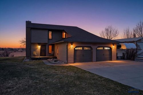 304 Willow Dr, Spearfish, SD, 57783-6026 | Card Image