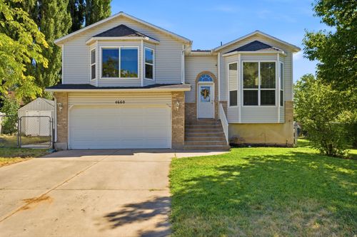 4660 S 1025 E, Ogden, UT, 84403-3017 | Card Image