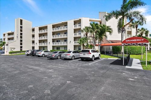 410-6768 10th Avenue N, Greenacres, FL, 33467 | Card Image