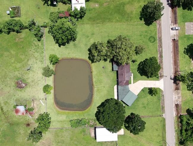 3918 County Road 507, House other with 4 bedrooms, 2 bathrooms and 2 parking in Brazoria TX | Image 37