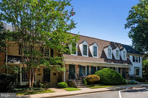7384 Hallcrest Dr, MCLEAN, VA, 22102-2910 | Card Image