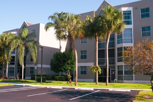 202-5910 Morningstar Cir, Delray Beach, FL, 33484-8571 | Card Image