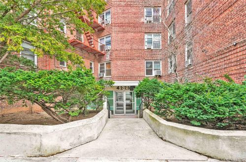 1f-42-25 80th St, Elmhurst, NY, 11373-3023 | Card Image
