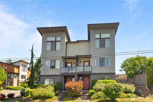314 Bremerton Ave Ne, Renton, WA, 98059-5030 | Card Image