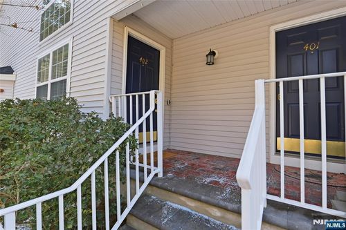 402 Dalton Ct, Denville, NJ, 07834-3466 | Card Image