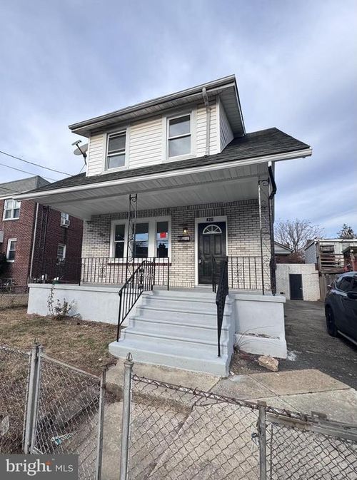 420 Boyd St, CAMDEN, NJ, 08105-2704 | Card Image