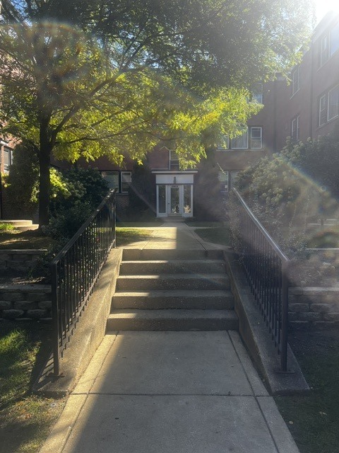 Residential Lease in Evanston 3