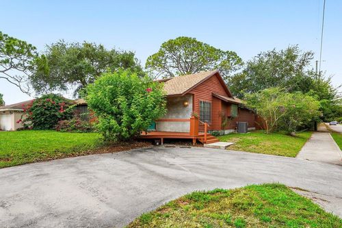 4744 Dolphin Dr, Lake Worth, FL, 33463-8121 | Card Image